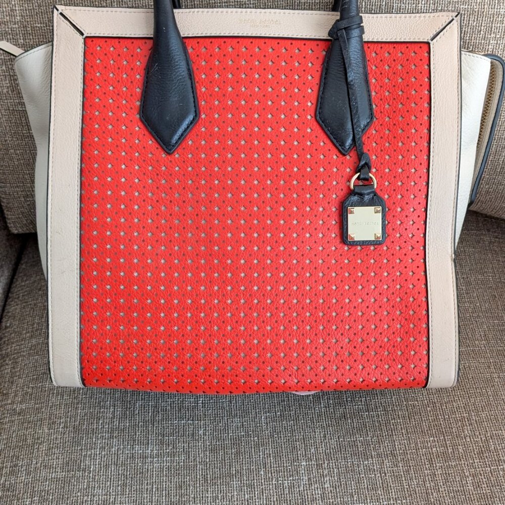 Henri Bendel Rivington Perforated  Leather Handbag, Beautiful Condition!